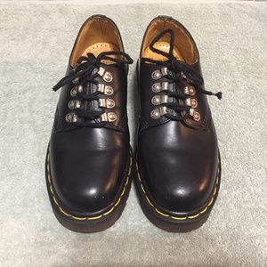 Dr. Martens Vintage Leather Oxfords 8098 Used